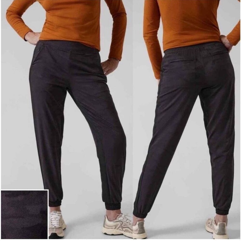 14. Athleta Brooklyn lined camo jogger